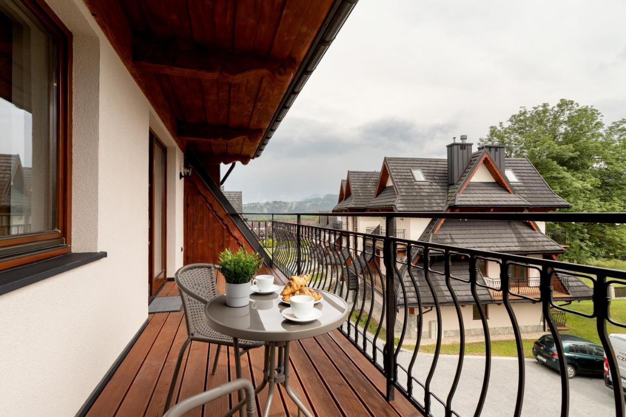 Premium Salwatorianska Mountain View By Renters Prestige Apartment